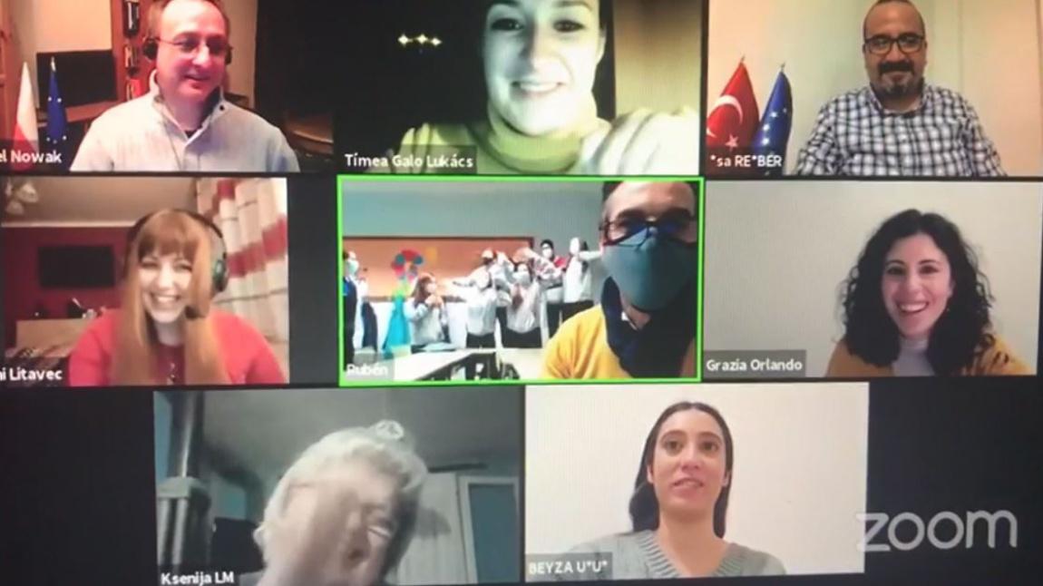 Erasmus+ Etkinliğimizde Üç Saatlik Uluslararası Video Konferans Düzenledik